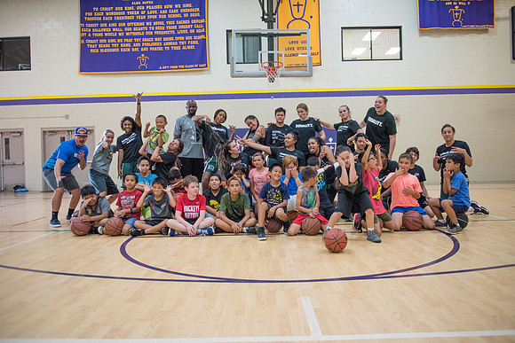 YMCA Youth Basketball 2017 (24 of 121).jpg
