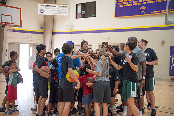 YMCA Youth Basketball 2017 (35 of 121).jpg