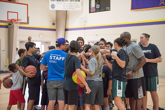 YMCA Youth Basketball 2017 (36 of 121).jpg