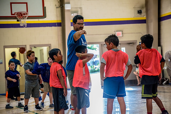 YMCA Youth Basketball 2017 (41 of 121).jpg